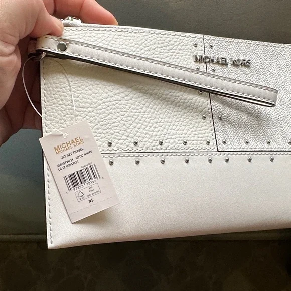 Michael Kors White Wristlet with Silver Studs New Never Used, Perfect for a Gift - Picture 17 of 17